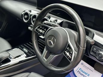 Mercedes-Benz A-CLASS 1.5 A 180 Sport Executive D Auto 5dr