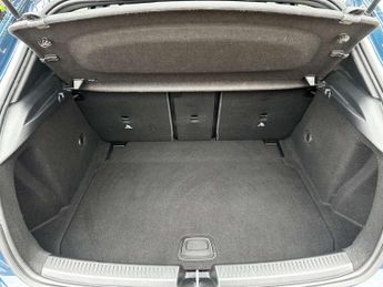 Mercedes-Benz A-CLASS 1.5 A 180 Sport Executive D Auto 5dr