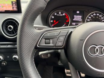 AUDI Q2 1.5 Q2 Black Edition 35 TFSI Semi-Auto 5dr