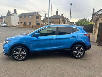 NISSAN QASHQAI 1.5 Qashqai N-Connecta dCi Semi-Auto 5dr
