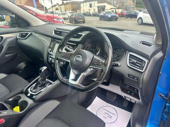 NISSAN QASHQAI 1.5 Qashqai N-Connecta dCi Semi-Auto 5dr