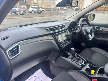 NISSAN QASHQAI 1.5 Qashqai N-Connecta dCi Semi-Auto 5dr