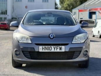 RENAULT MEGANE 1.6 16V Dynamique TomTom Hatchback 5dr Petrol Manual Euro 5 (110
