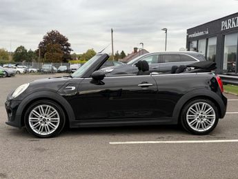 MINI CONVERTIBLE 1.5 Cooper 2dr