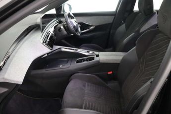 Peugeot E-3008 73kWh GT SUV 5dr Electric Auto (11kW Charger) (210 ps)