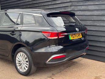 MG 5 MG5 Excite EV 5dr