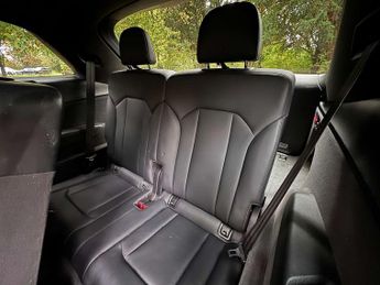 Audi Q7 3.0 TDI V6 S line SUV 5dr Diesel Tiptronic quattro Euro 6 (s/s) 