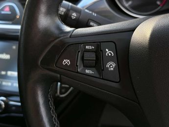 VAUXHALL CORSA 1.4 Corsa SE Auto 5dr