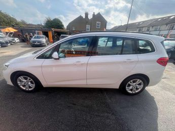BMW 2 SERIES 2.0 218d SE Auto 5dr