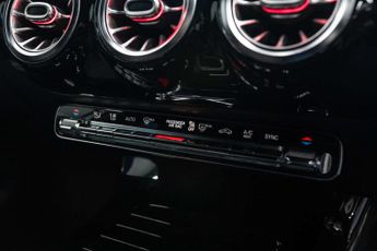 MERCEDES-BENZ A-CLASS 1.3 A 180 AMG Line Premium Auto 5dr