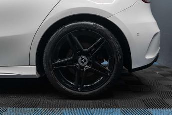MERCEDES-BENZ A-CLASS 1.3 A 180 AMG Line Premium Auto 5dr
