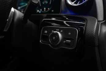 MERCEDES-BENZ A-CLASS 1.3 A 180 AMG Line Premium Auto 5dr