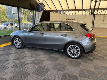 MERCEDES-BENZ A-CLASS 1.5 A 180 Sport D Auto 5dr