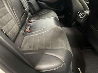 MERCEDES-BENZ C-CLASS 1.5 C 200 AMG Line Auto 4dr