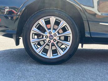 Ford KUGA 2.0 Kuga Vignale TDCi 4x4 Auto 4WD 5dr