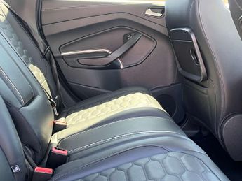 Ford KUGA 2.0 Kuga Vignale TDCi 4x4 Auto 4WD 5dr