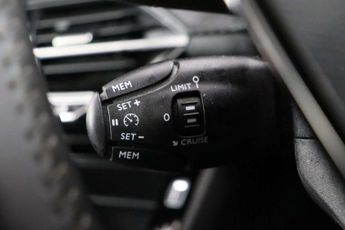 Peugeot E-2008 50kWh Active Premium + SUV 5dr Electric Auto (7kW Charger) (136 