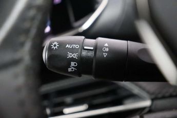 Peugeot E-2008 50kWh Active Premium + SUV 5dr Electric Auto (7kW Charger) (136 