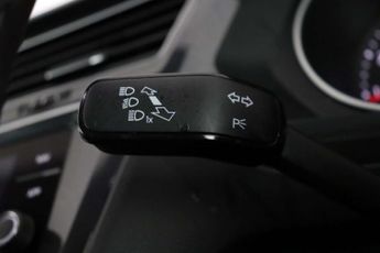 Volkswagen Tiguan 1.5 TSI Life SUV 5dr Petrol DSG Euro 6 (s/s) (150 ps)