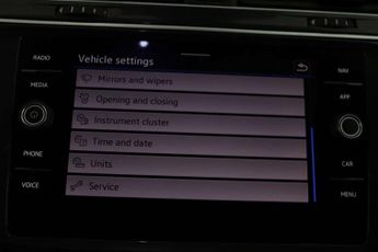 Volkswagen Tiguan 1.5 TSI Life SUV 5dr Petrol DSG Euro 6 (s/s) (150 ps)