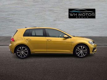VOLKSWAGEN GOLF 1.5 Golf R-Line TSi Evo Semi-Auto 5dr