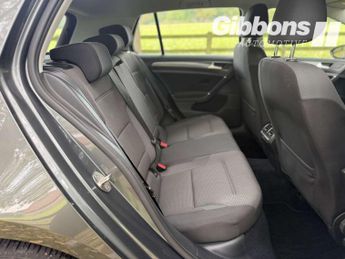 Volkswagen Golf 1.4 Golf SE Nav TSi BlueMotion Technology Semi-Auto 5dr