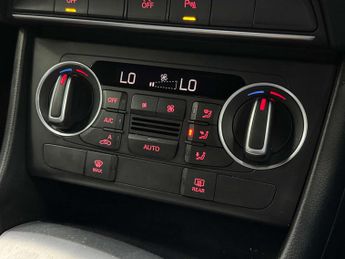 AUDI Q3 2.0 Q3 S Line+ TDI Quattro Semi-Auto 4WD 5dr