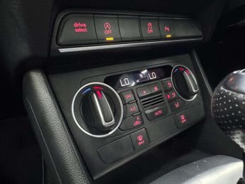 AUDI Q3 2.0 Q3 S Line+ TDI Quattro Semi-Auto 4WD 5dr