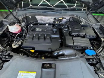 AUDI Q3 2.0 Q3 S Line+ TDI Quattro Semi-Auto 4WD 5dr