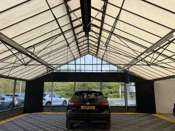 NISSAN QASHQAI 1.5 Qashqai N-Connecta dCi Semi-Auto 5dr
