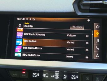 AUDI A3 1.5 A3 S Line 35 TFSI MHEV Semi-Auto 4dr