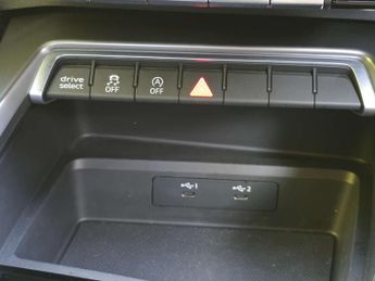 AUDI A3 1.5 A3 S Line 35 TFSI MHEV Semi-Auto 4dr