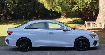 AUDI A3 1.5 A3 S Line 35 TFSI MHEV Semi-Auto 4dr