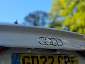 AUDI A3 1.5 A3 S Line 35 TFSI MHEV Semi-Auto 4dr