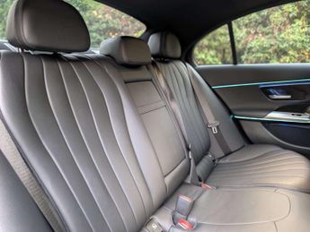 MERCEDES-BENZ E-CLASS 2.0 E 220 AMG Line Premium D MHEV Auto 4dr