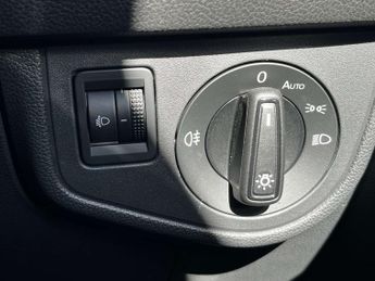 VOLKSWAGEN POLO 1.0 Polo Life TSi Semi-Auto 5dr