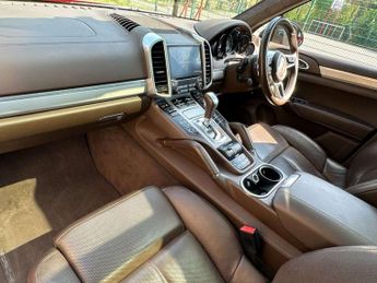 PORSCHE CAYENNE 3.6 Cayenne GTS V6 Tiptronic Auto 4WD 5dr