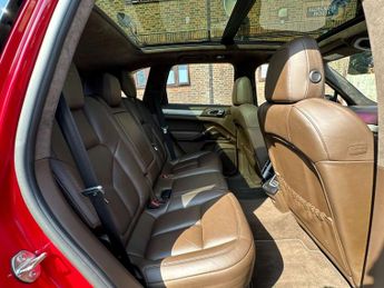 PORSCHE CAYENNE 3.6 Cayenne GTS V6 Tiptronic Auto 4WD 5dr