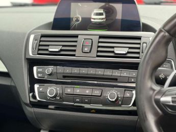 BMW 2 Series 2.0 220i M Sport Auto 2dr