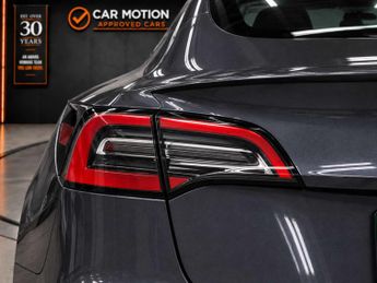Tesla Model 3 Model 3 Performance AWD 4WD 4dr