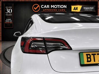 Tesla Model 3 Model 3 Long Range AWD 4WD 4dr