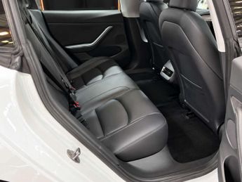 Tesla Model 3 Model 3 Long Range AWD 4WD 4dr