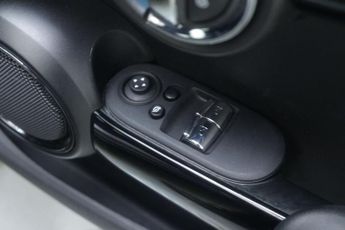 MINI Electric Hatch Cooper SE 32.6kWh Level 2 Hatchback 3dr Electric Auto (184 ps)