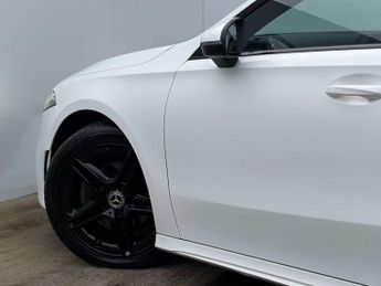 Mercedes-Benz A-CLASS 1.5 A 180 AMG Line D Auto 5dr