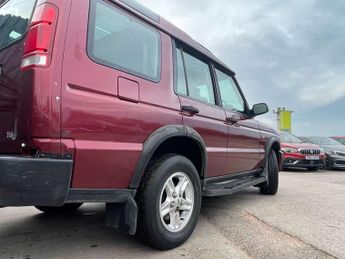 Land Rover DISCOVERY 2.5 Discovery TD5 GS Auto 4WD 5dr