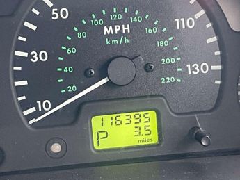 Land Rover DISCOVERY 2.5 Discovery TD5 GS Auto 4WD 5dr