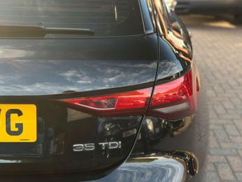 AUDI A3 2.0 A3 Sportback 35 TDI Sport Semi-Auto 5dr