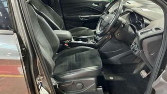 FORD KUGA 2.0 Kuga ST-Line TDCi 4x4 Automatic 4WD 5dr - NATIONAL DELIVERY*
