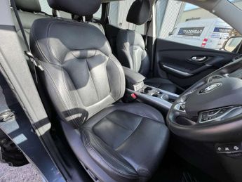 RENAULT KADJAR 1.5 Kadjar Signature S Nav dCi Automatic 5dr - NATIONAL DELIVERY