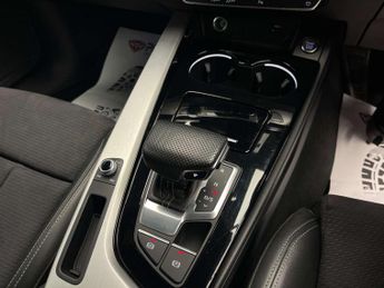 Audi A5 2.0 A5 Sportback 35 TDI MHEV S Line Semi-Auto 5dr